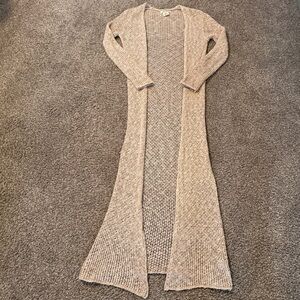 Women’s Billabong Long Knit Duster Cardigan. Small